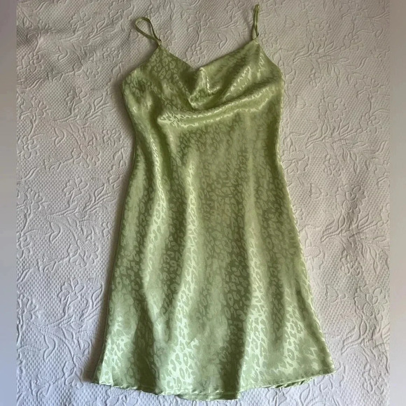 Mint green cheetah print dress Size Small - Picture 1 of 5
